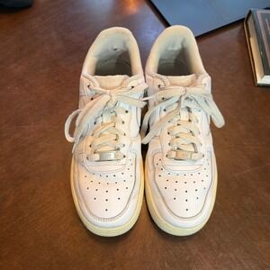 Nike Air Force 1 Low White Women's Size‎ 7